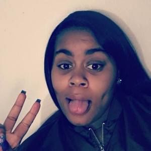 Meet your Posher, Annise